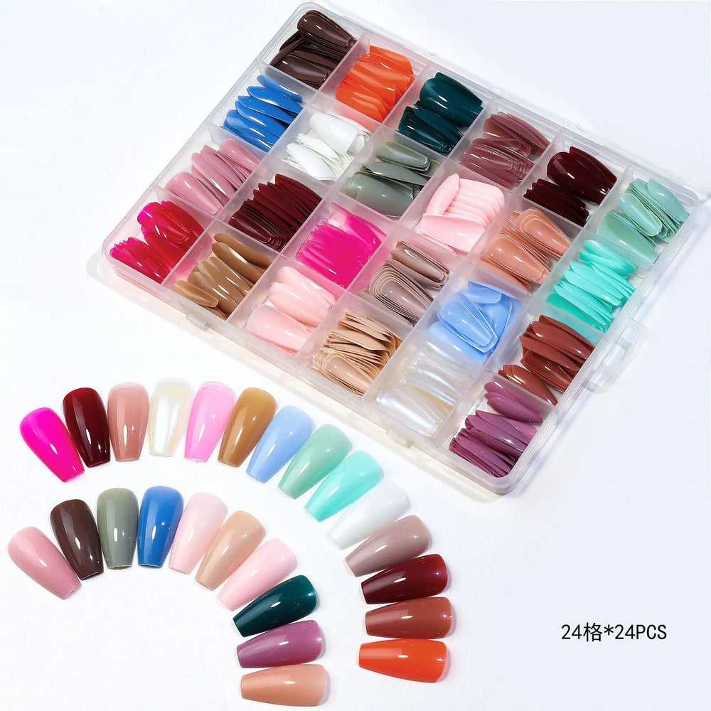576 Pcs Nails Box
